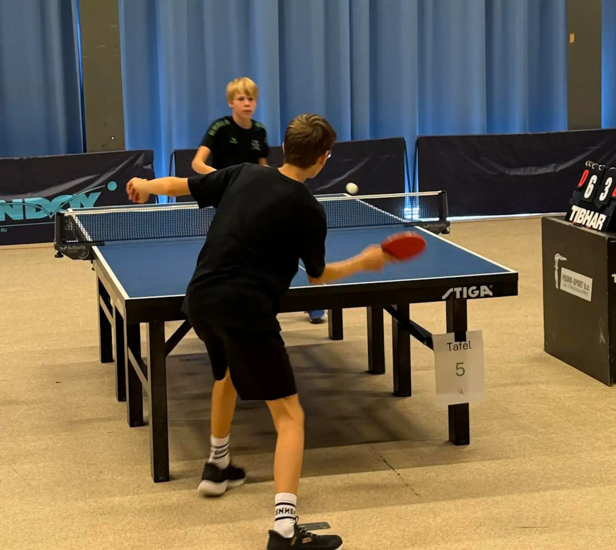 2025-ck-poules-p5-lucas-jarne.webp